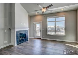 Photo #6: 1031102 Listing