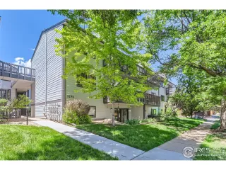 Photo #3: 1031143 Listing