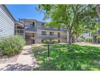 Photo #6: 1031143 Listing