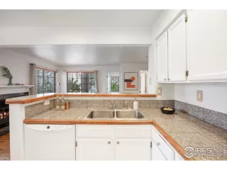 Photo #6: 1031151 Listing 