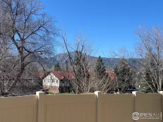 Photo #1: 1031160 Listing