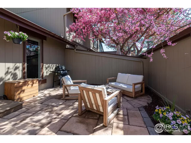 MLS: 1031201 Condo For Sale