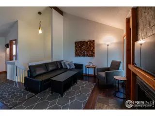 Photo #5: 1031201 Listing 