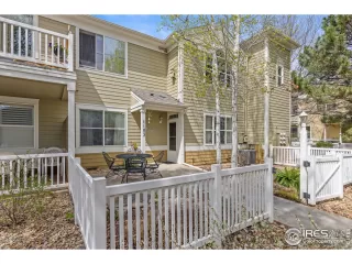 Photo #1: 1031218 Listing