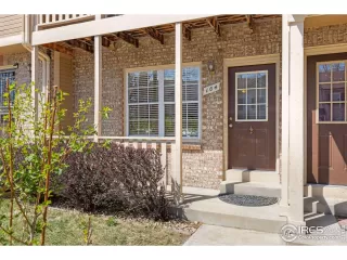 More Details about MLS # 1031330 : 104 PHEASANT RUN LOUISVILLE CO 80027