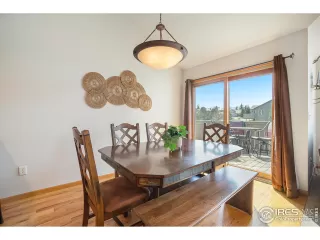 Photo #6: 1031449 Listing