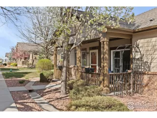 Photo #2: 1031476 Listing