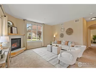 Photo #3: 1031476 Listing