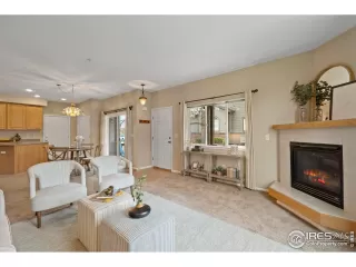 Photo #6: 1031476 Listing