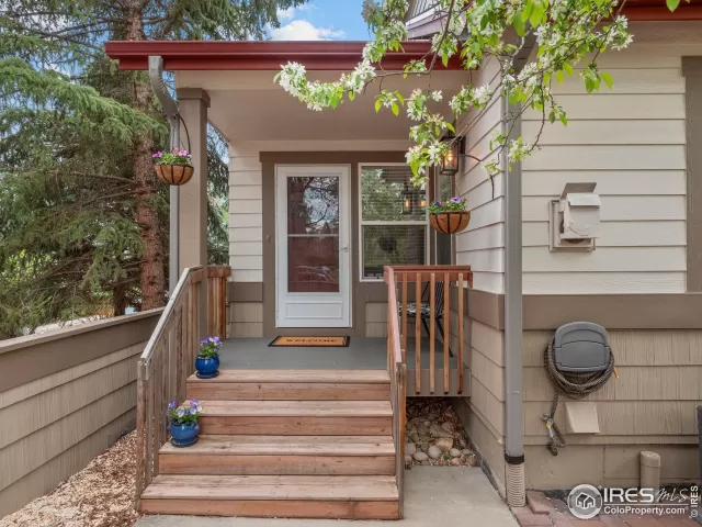 MLS: 1031477 Condo For Sale