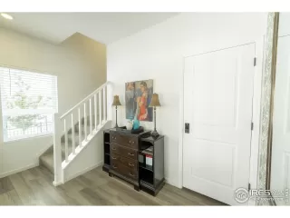 Photo #6: 1031505 Listing