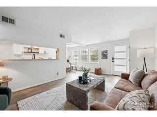 Photo #5: 1031550 Listing 