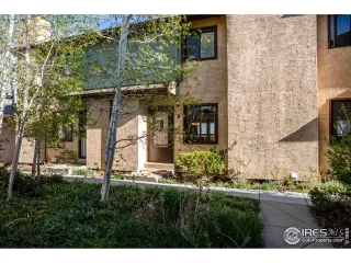 More Details about MLS # 1031560 : 1590 GARFIELD AVE B LOUISVILLE CO 80027