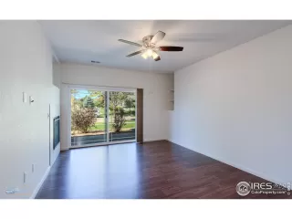 Photo #3: 1031607 Listing