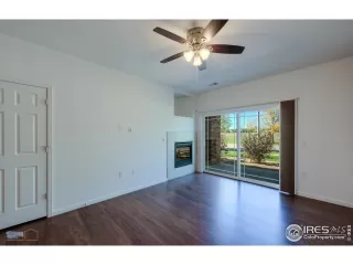 Photo #5: 1031607 Listing