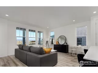 Photo #5: 1031724 Listing 