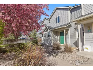 Photo #2: 1031765 Listing