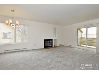 Photo #2: 1031790 Listing