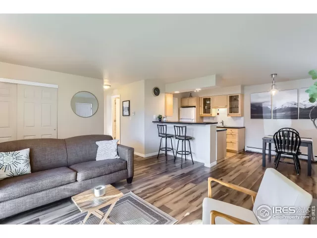 MLS: 1031881 Condo For Sale