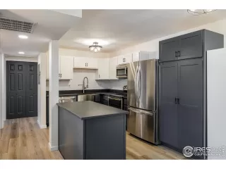 Photo #5: 1031888 Listing 