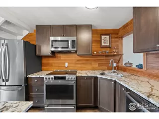 Photo #2: 1032087 Listing 