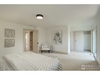 Photo #3: 1032153 Listing