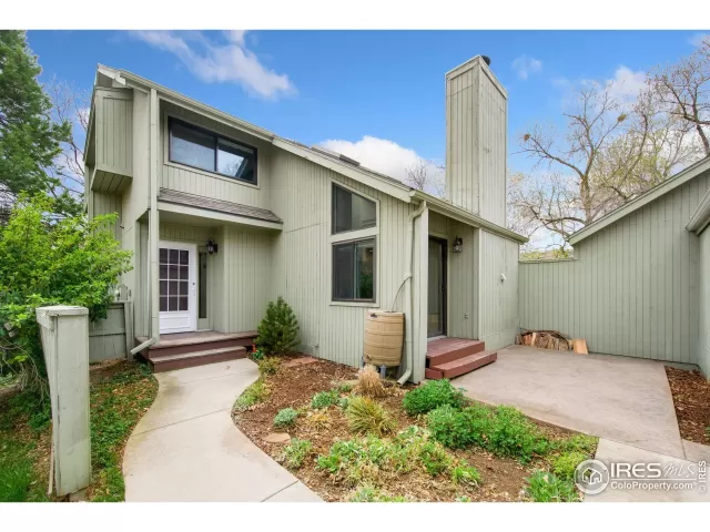 MLS: 1032169 Condo For Sale