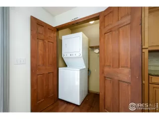 Photo #6: 1032169 Listing 