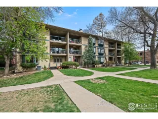 Photo #2: 1032244 Listing