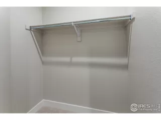 Photo #4: 1032305 Listing