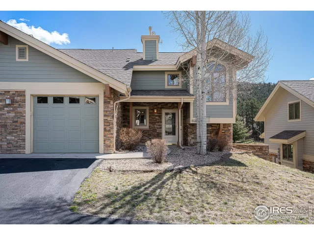 MLS: 1032312 Condo For Sale