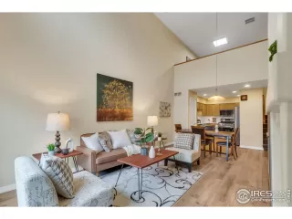 Photo #1: 1032328 Listing