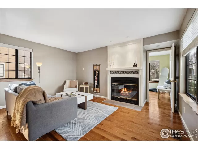 MLS: 1032358 Condo For Sale