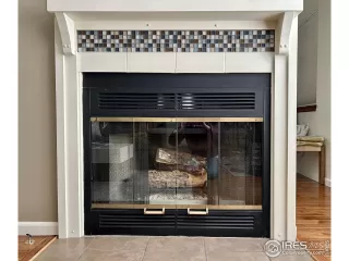 Photo #3: 1032358 Listing