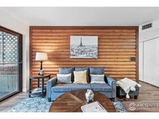 Photo #2: 1032369 Listing 