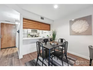 Photo #4: 1032369 Listing 