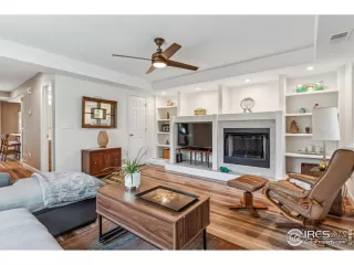 Photo #4: 1032378 Listing 