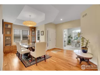 Photo #2: 1032416 Listing