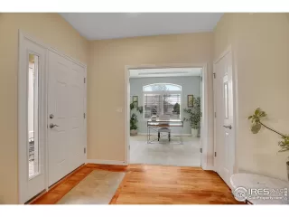 Photo #3: 1032416 Listing