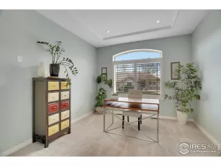 Photo #4: 1032416 Listing