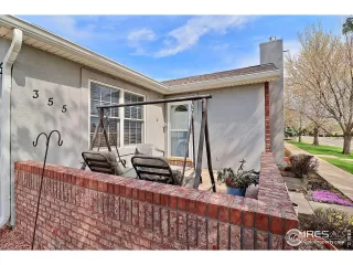 Photo #1: 1032446 Listing