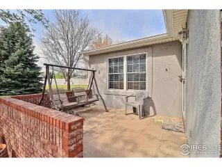 Photo #2: 1032446 Listing