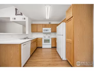 Photo #6: 1032491 Listing 