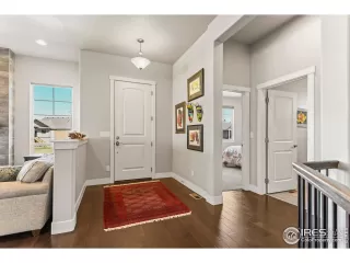 Photo #5: 1032548 Listing