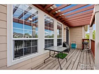 Photo #3: 1032691 Listing