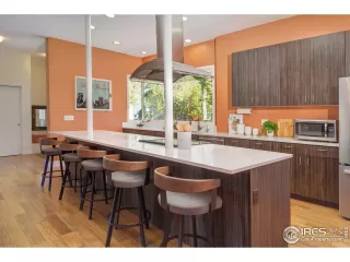 Photo #1: 1032705 Listing 