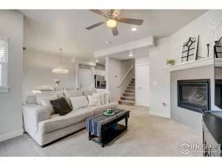 Photo #3: 1032748 Listing