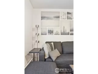 Photo #2: 1032749 Listing