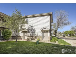 Photo #2: 1032795 Listing