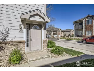 Photo #3: 1032795 Listing